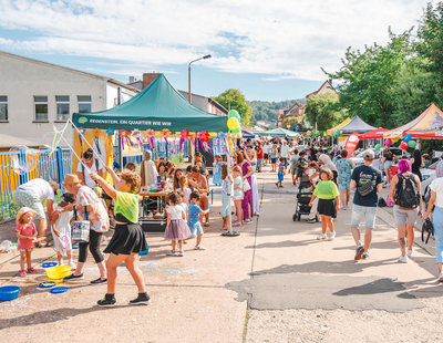 Vile Stände und aktivitäten erzeugten Volksfeststimmung beim Regensteinfest im vergangenen Jahr 2024 